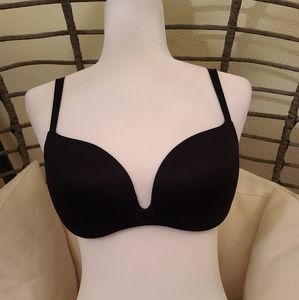 Black Victoria's Secret lined demi bra 34D